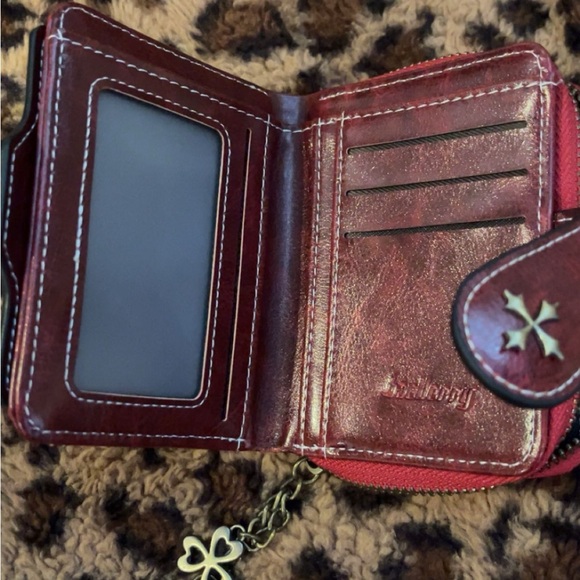 Dark Red Wallet - Picture 4 of 4